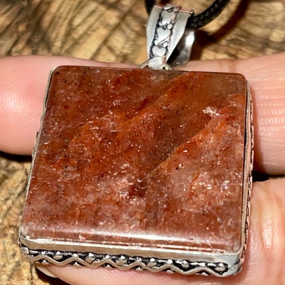 Red Aventurine Quartz Pendant 2” - Picture 11 of 15